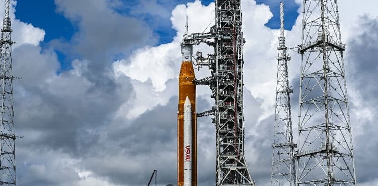 NASA calls off second launch retry for Artemis moon rocket