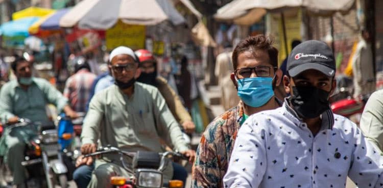 Pakistan's daily Covid-19 cases fall below 100