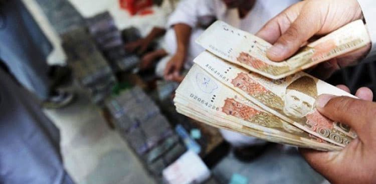 Rupee freefall continues against US dollar