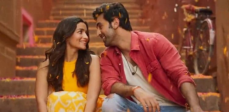 'Brahmastra' stars Alia Bhatt, Ranbir Kapoor slammed
