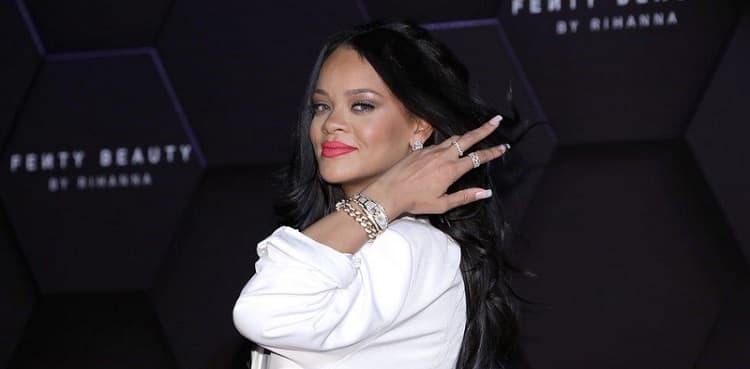 Rihanna to headline Super Bowl halftime show 2023