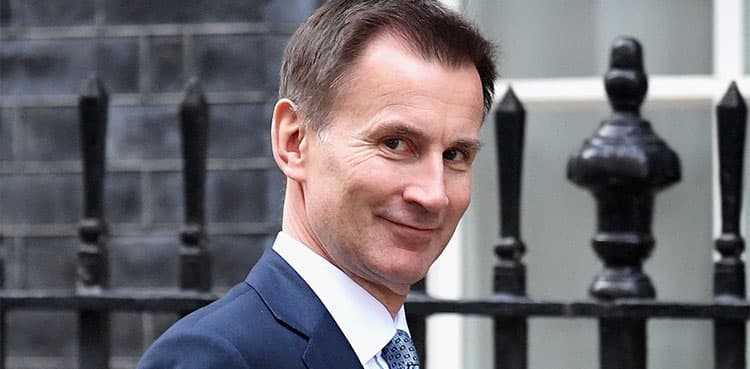 Jeremy Hunt replaces Kwarteng as Britain's finance minister