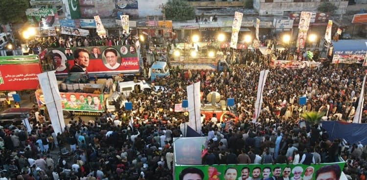 Long march: Interior ministry cautions PTI of 'security threats'