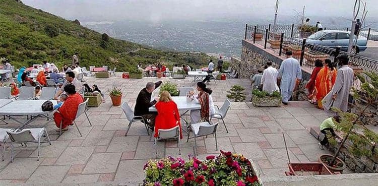 Travel Diaries: Pir Sohawa