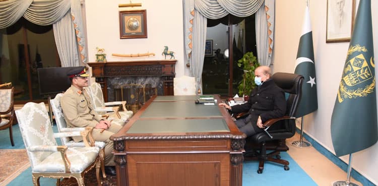 'COAS Asim Munir briefs PM Shehbaz Sharif on Saudi visit'