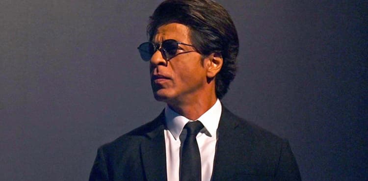 'Pathaan': Extremist seer threatens to burn Shah Rukh Khan alive