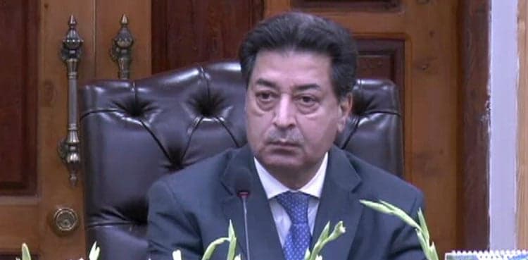 ECP chief urges people to exercise right to vote in Sindh LG polls