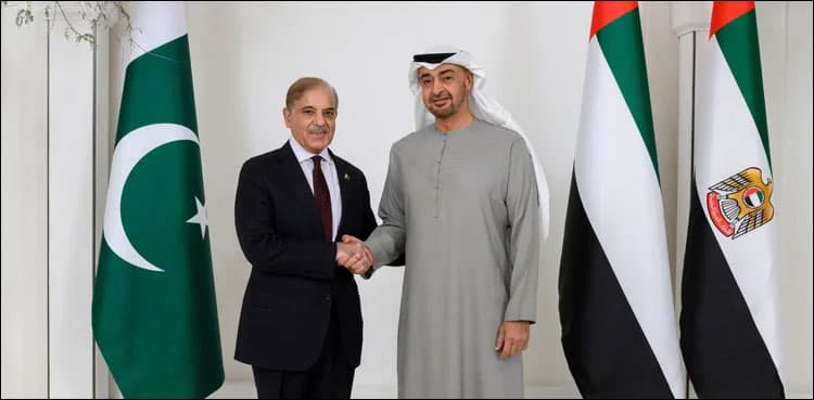 UAE rolls over $2bn loan to Pakistan: Ishaq Dar