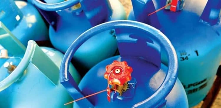 LPG price slashed by Rs49 per kg
