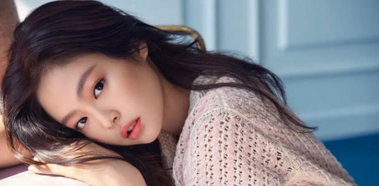 BLINKS send prayers for Jennie of BLACKPINK