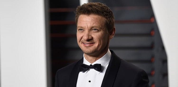 'Too messed up to type': Jeremy Renner gives health update after snow plough accident