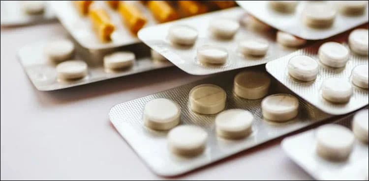 Truck carrying medicines worth over Rs33mln looted
