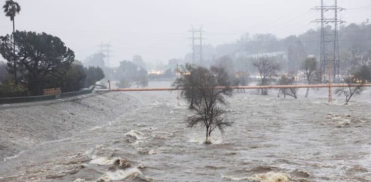 Major California storm brings heavy rain, snow, evacuations