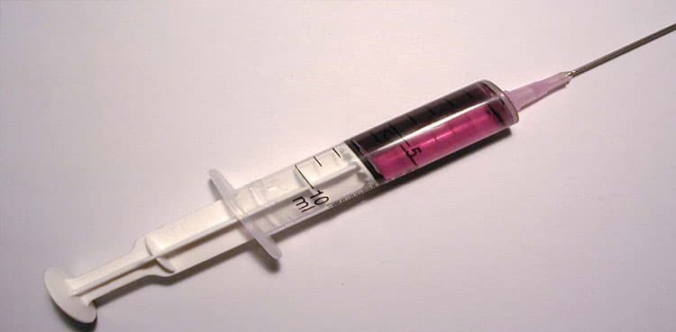 Youth dies after doctor administers 'wrong injection'