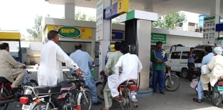Motorcyclists, rickshaws drivers to get petrol at reduced rates