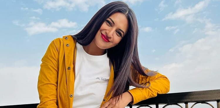 Divyanka Tripathi schooled for being 'excited' for earthquake