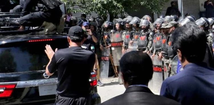 Political unrest: US, UK, Canada issue travel advisory for Pakistan