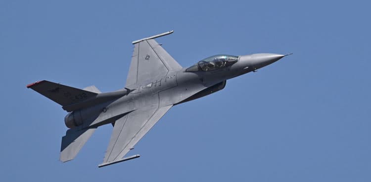 US F-16 jet crashes during training south of Seoul