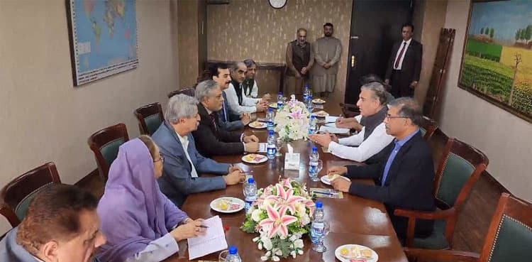 Minister sees ‘positive progress’ in talks with PTI