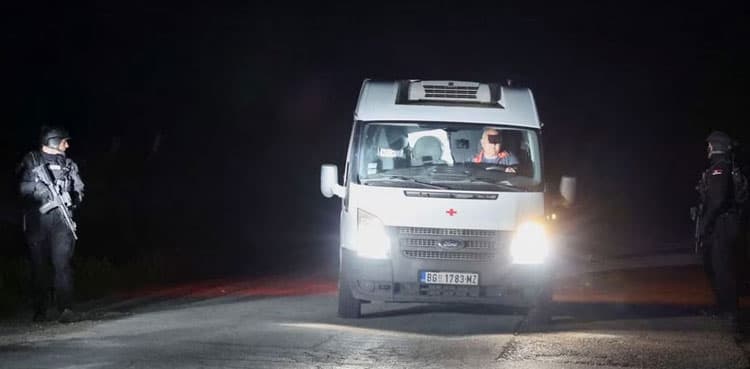 Eight dead in second Serbian shooting, police hunt killer