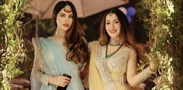 Naimal Khawar's sister comes to her rescue against trolls