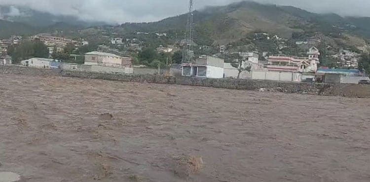 Four killed as rain wreaks havoc in KP