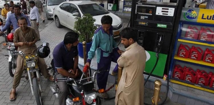 Economy in doldrums despite IMF deal