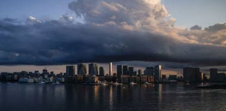 Tropical storm Jangmi injures 9 in Japan, thousands without power