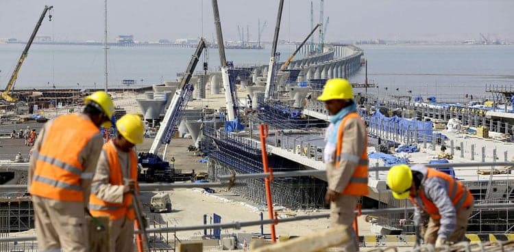 Kuwait bans outdoor labour work from June to August 2026