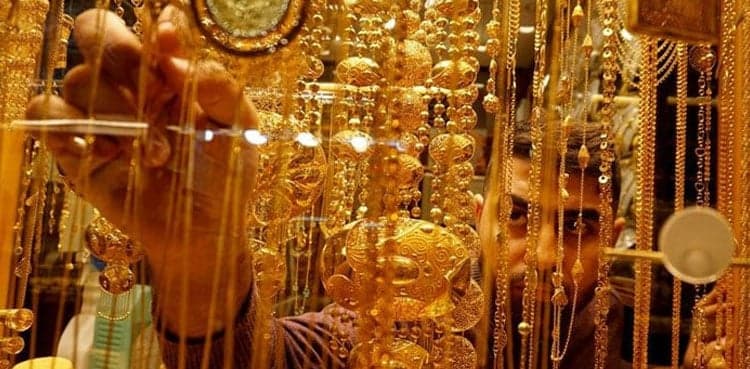 Gold price surge in Pakistan, reaches Rs256,500 per tola