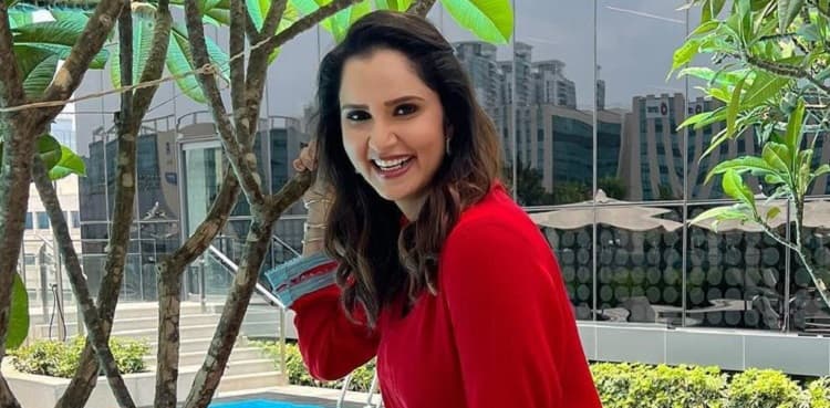 Sania Mirza's picture with 'puddings' goes viral!