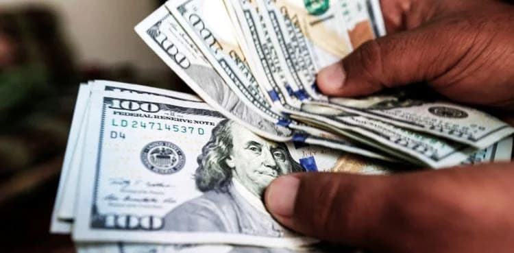 USD gains Rs 0.17 against Pakistani rupee