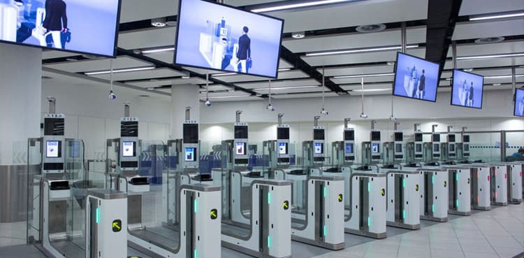 All airports in Pakistan to get e-gates