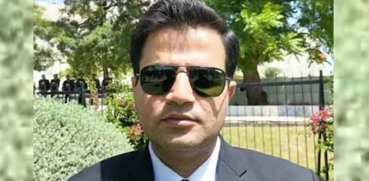 Will never leave Pakistan, Chairman PTI tells lawyers