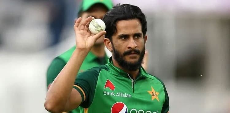 Troll tells Hasan Ali to  retire before World Cup 2023; here is his response