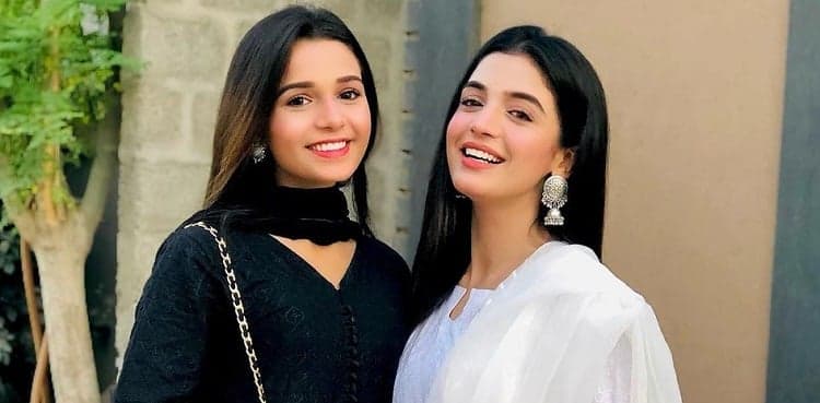 Sisters Laiba & Emaan Khan's picture steals the show