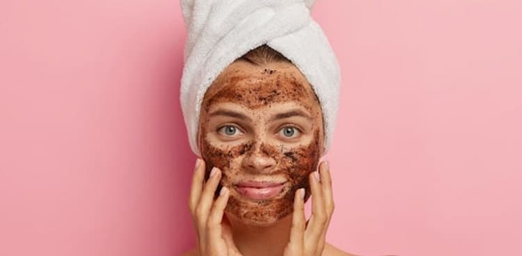 4 DIY facial scrubs from kitchen ingredients