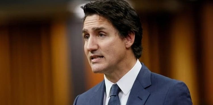 What options does PM Trudeau face in Canada's leadership crisis?