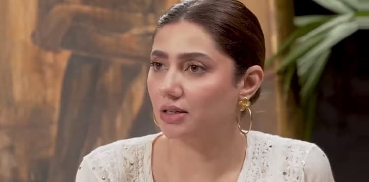 Mahira Khan re-affirms solidarity with Palestinians