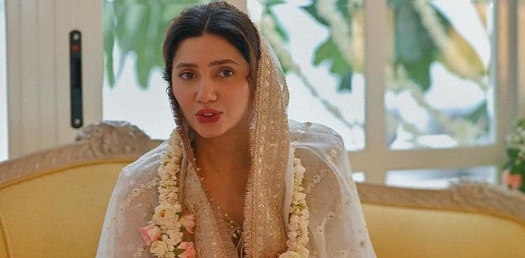 Mahira Khan drops glimpses from pre-wedding festivities