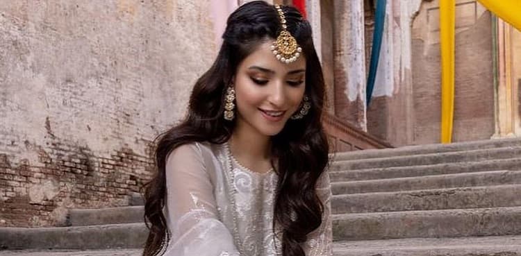 Ramsha Khan sparks marriage speculations
