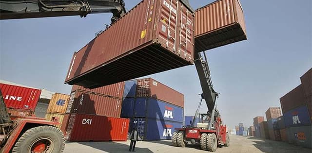 Pakistan reviews export promotion schemes for budget 2026-27