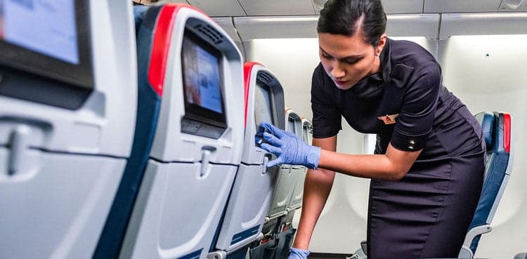 "We are cleaning up diapers vomit without being paid": flight attendants