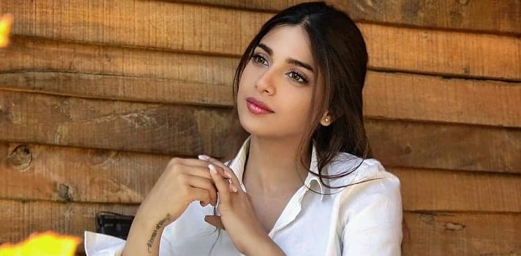 'Dear Me': Sonya Hussyn pens empowering note to herself
