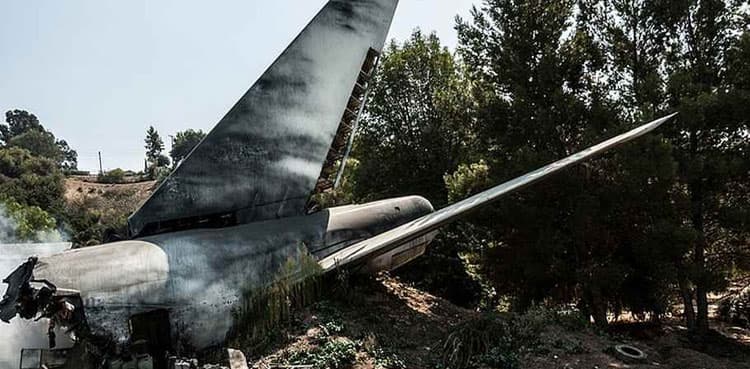 Russian military plane crashes while carrying Ukrainian POWs