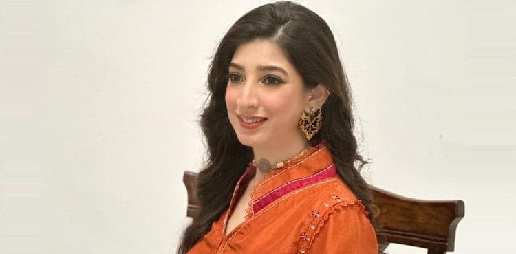 Mariyam Nafees shares BTS from ‘Jaan-e-Jahan’ sets
