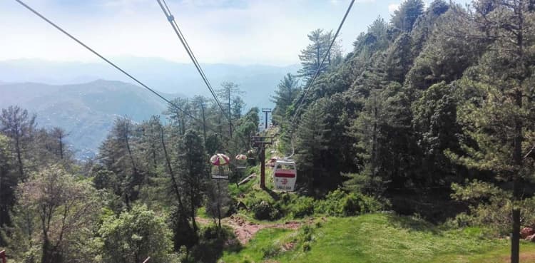 Two stranded as chairlift wire breaks in Muzaffarabad