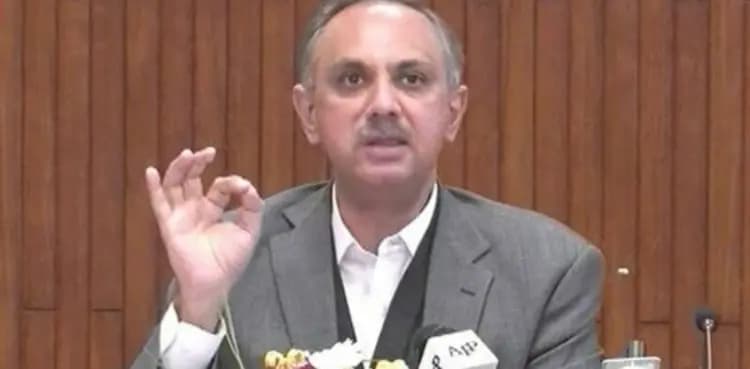 PTI founder to be consulted on grand dialogue offer, says Omar Ayub