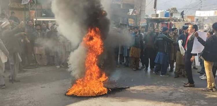 Azad Kashmir shuts down for cheaper electricity and flour