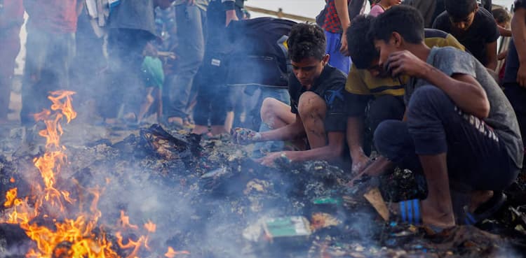 Israeli attack on Rafah tent camp kills 45, prompts international outcry